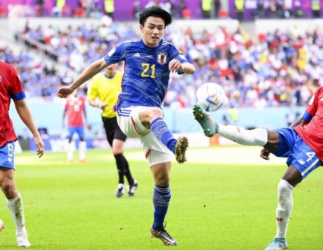 持面向前的 持面向前的